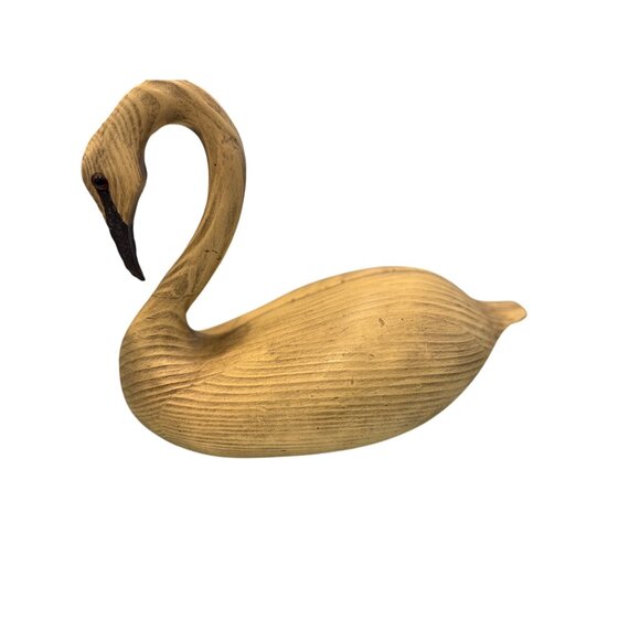 Vintage Hand-Carved Wooden Swan Figurine 7" Tall Rustic Home Décor Collectible N - Picture 7 of 7